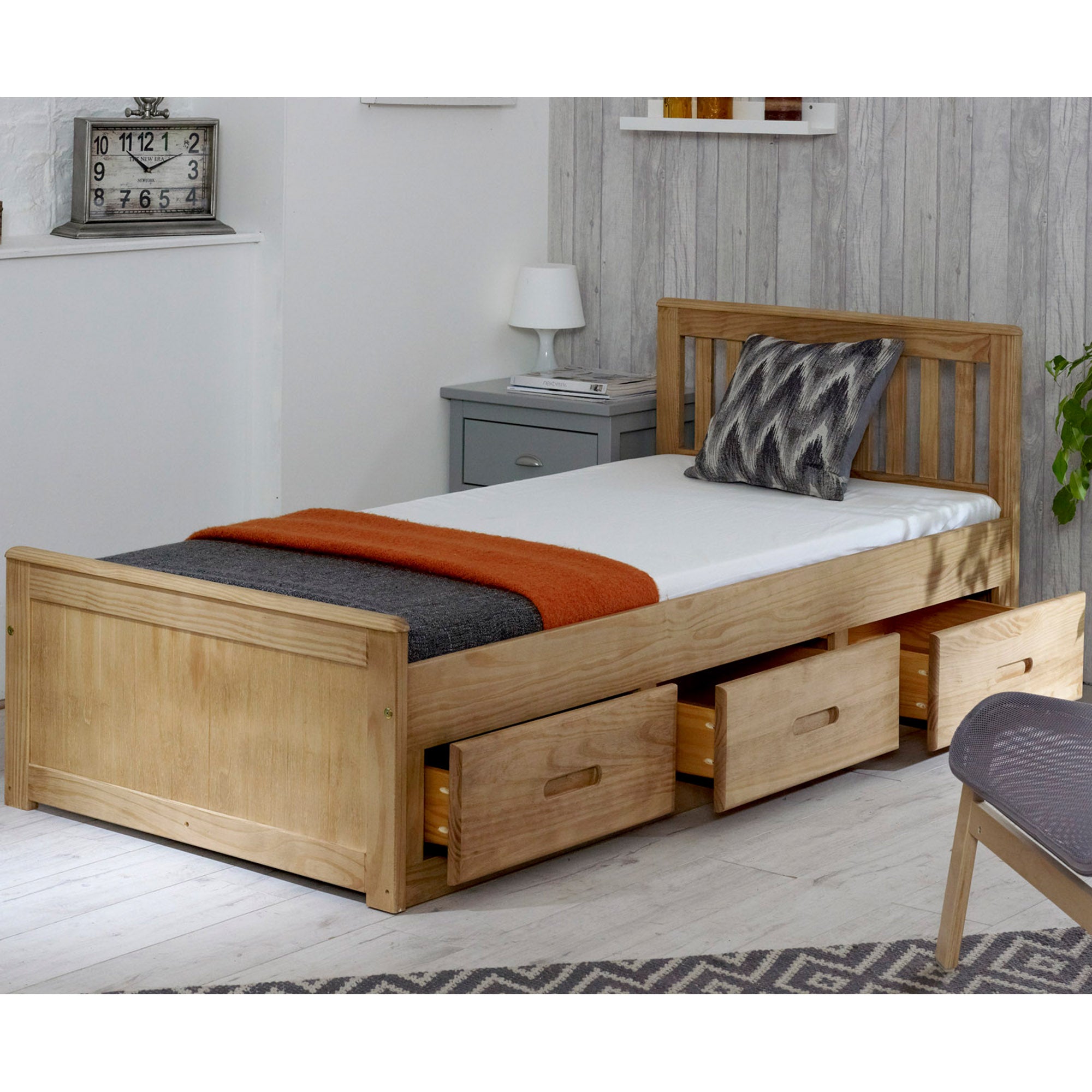 Mission Solid Wooden Pine Bed with Storage