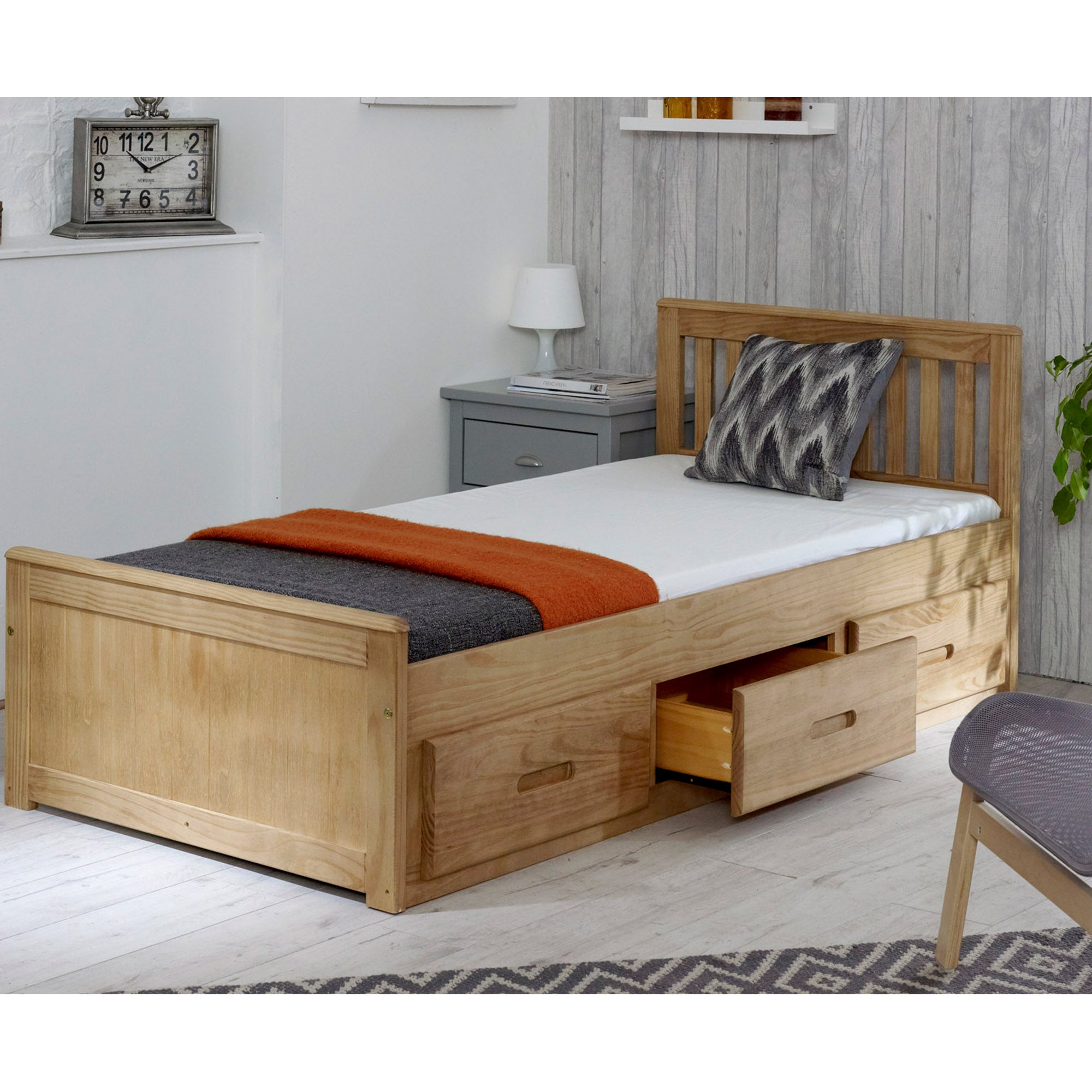 Mission Solid Wooden Pine Bed with Storage
